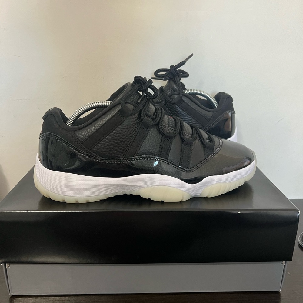 Jordan 11 low 72 - 10